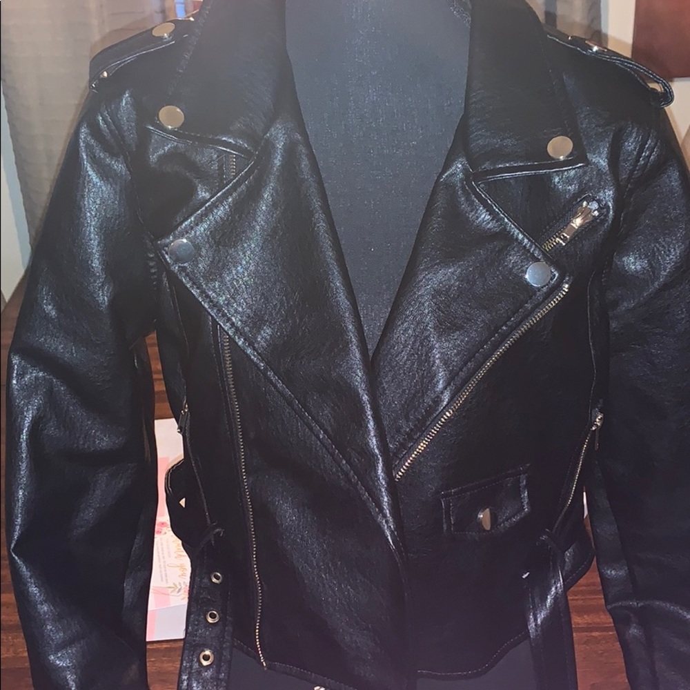 Faux leather crop jacket